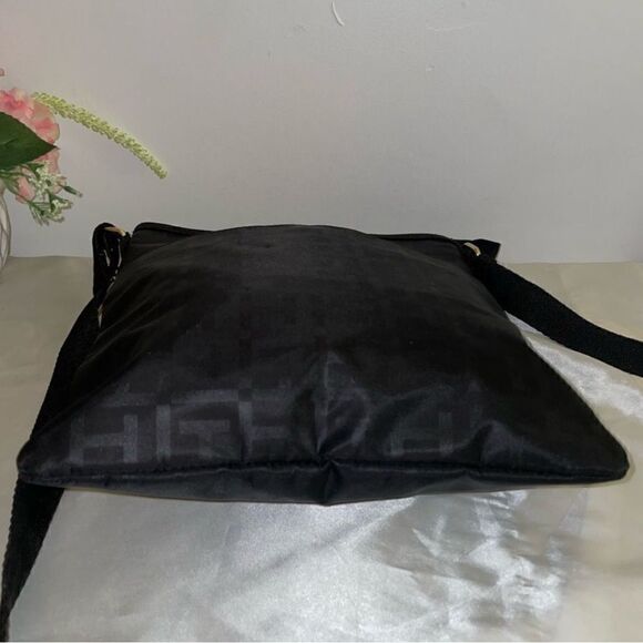 Tommy Hilfiger Black Crossbody Bag - Picture 3 of 8